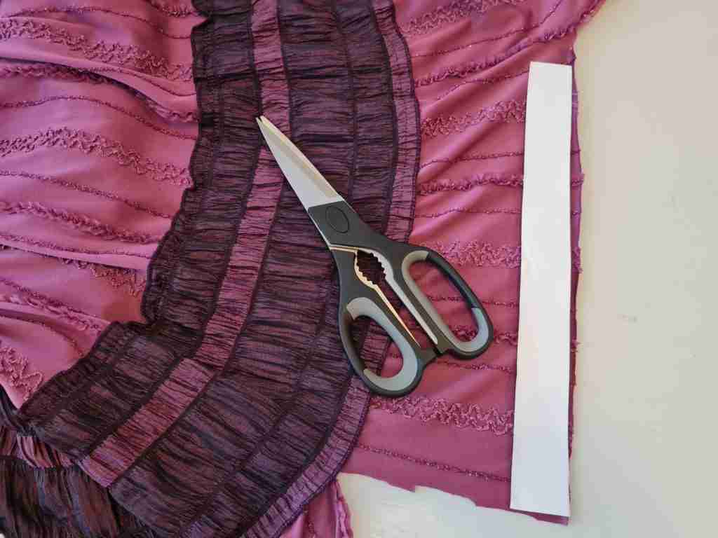 Fabric Scrap Bunting (cutting strips)