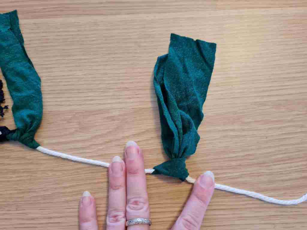 How to make a Fabric Scrap Bunting