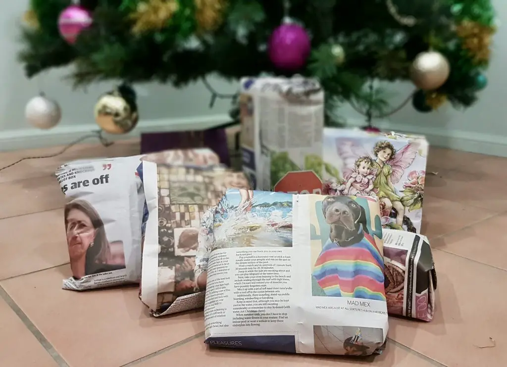 Newspaper Recycled Gift-wrapping Paper