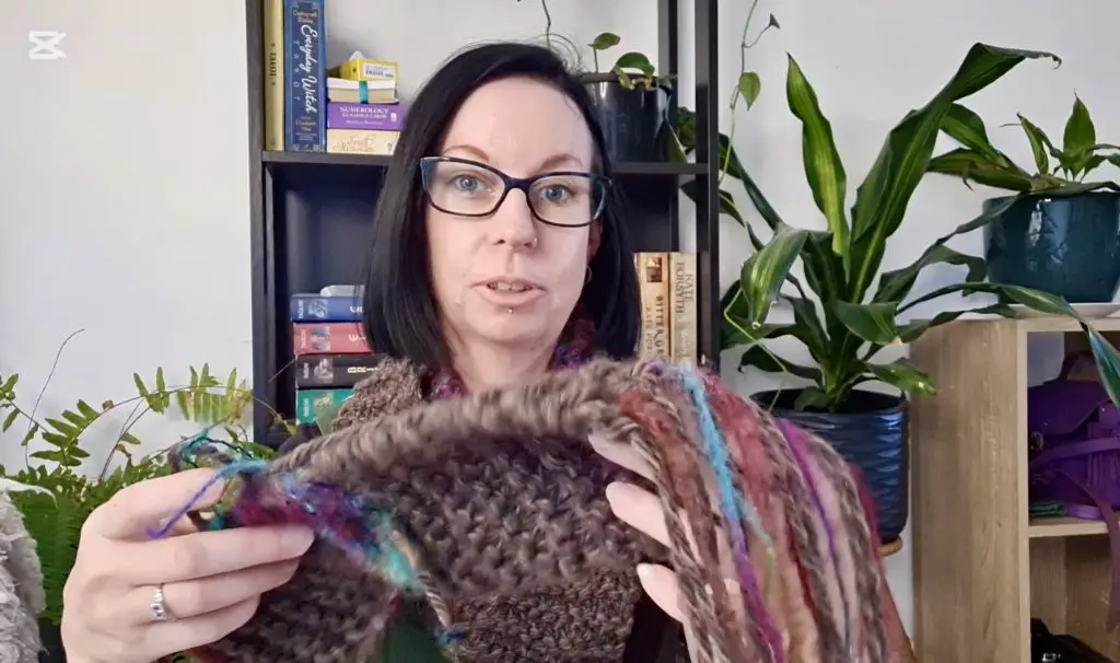 Handmade Scarf, Free, Low-Cost, Frugal, Gift Idea
