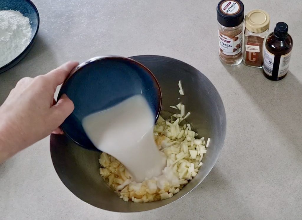 Easy Apple Bread Recipe with Self-Raising Flour