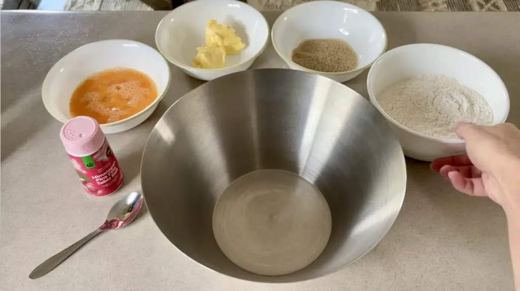 How to Make Buttermilk Pancakes