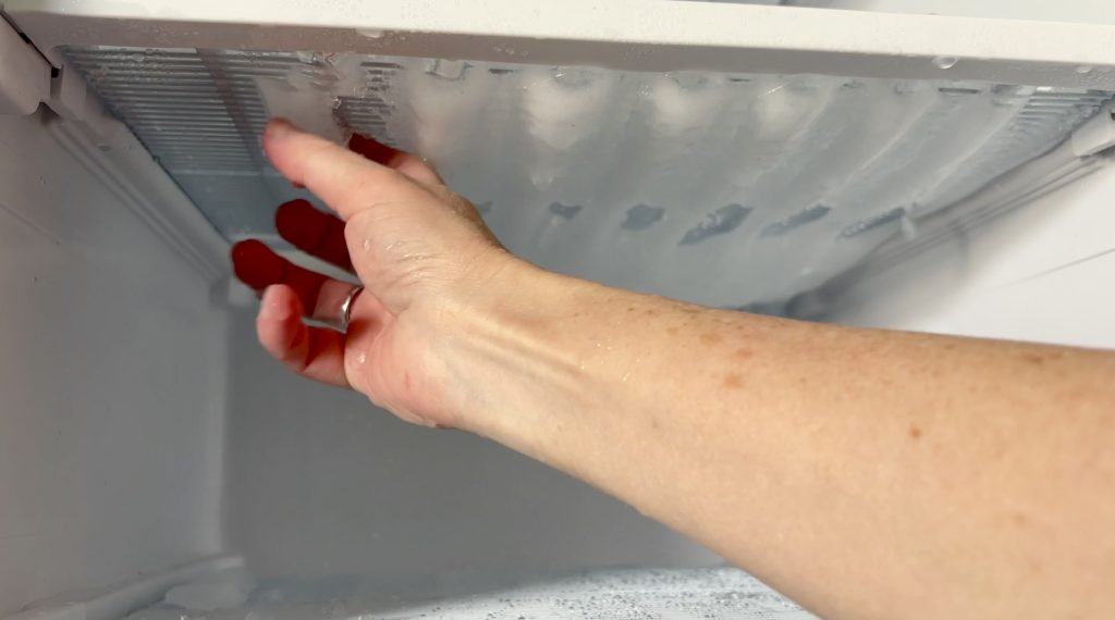 Defrosting the Freezer