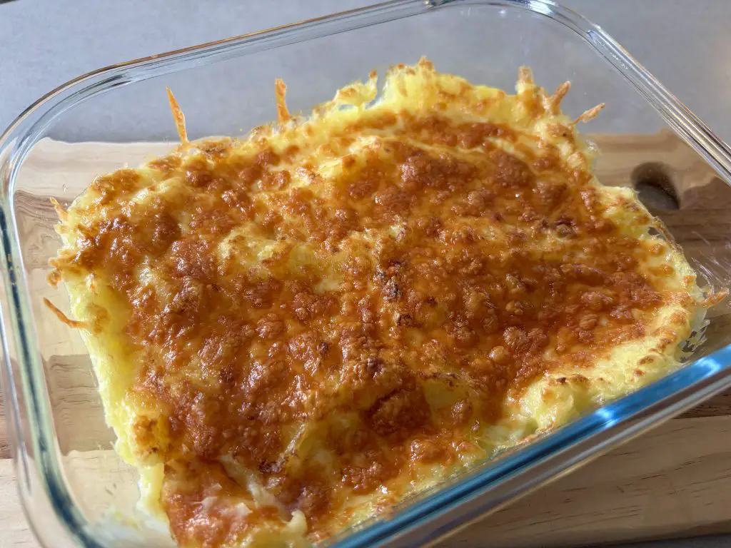 Cheesy Mashed Potato Bake