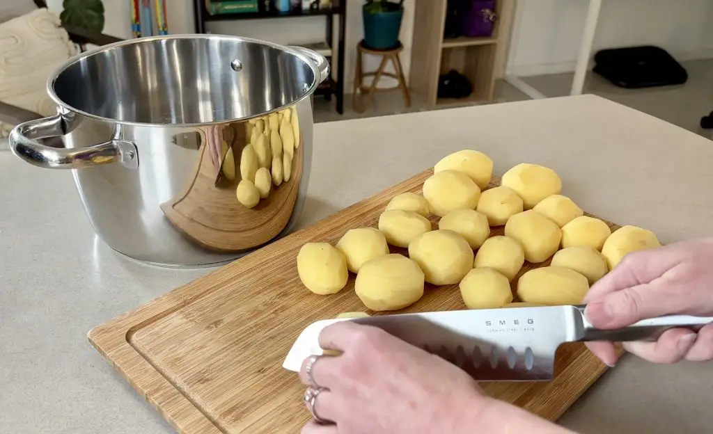 Cutting Potatoes